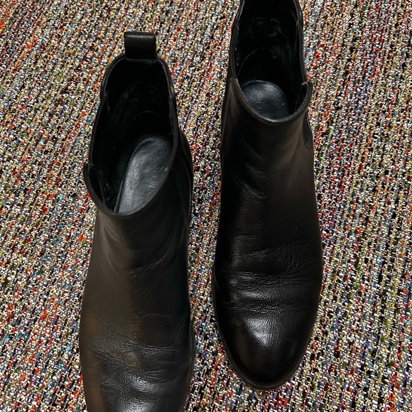 Cole Haan Black Leather Booties W size 6.5 - Picture 1 of 8